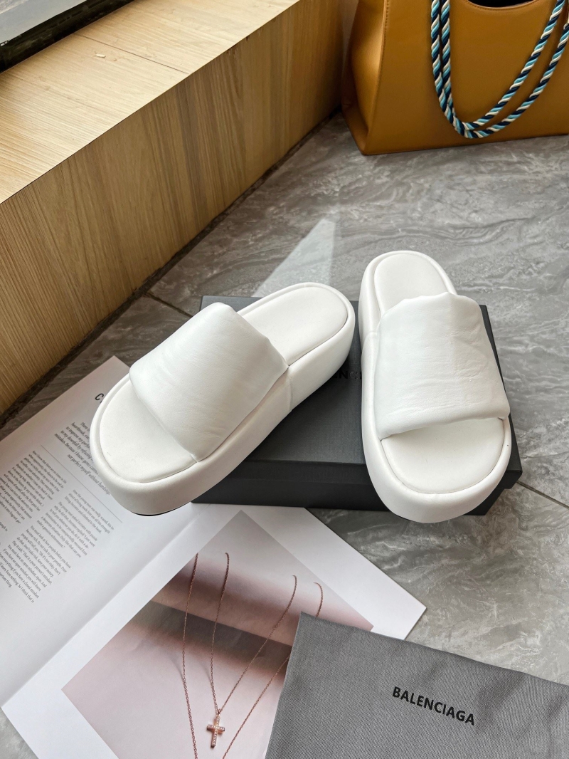 Balenciaga Slippers